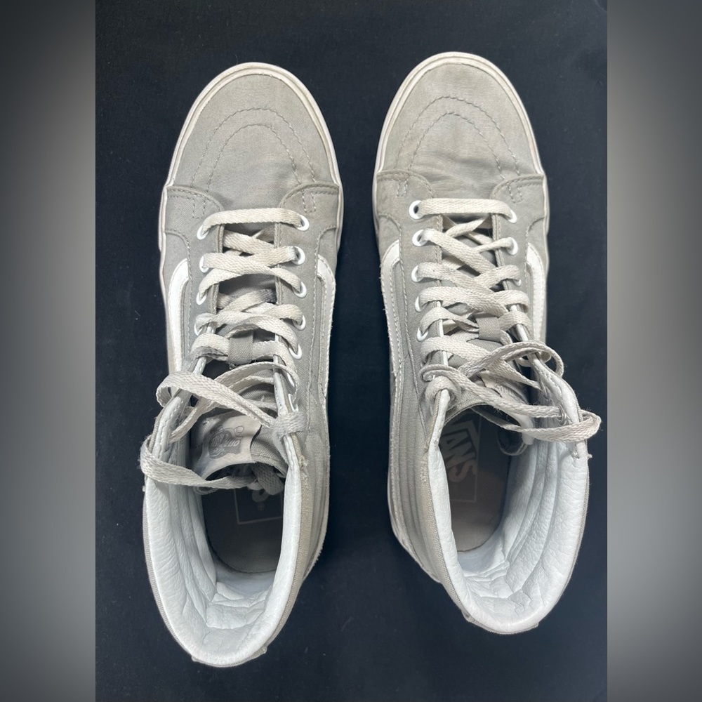 Vans High Tops Shoes - Grey & White - Women’s Size 8.5 & Men’s Size 7 - Picture 2 of 14